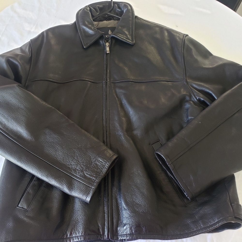 London Fog Leather Jacket Large